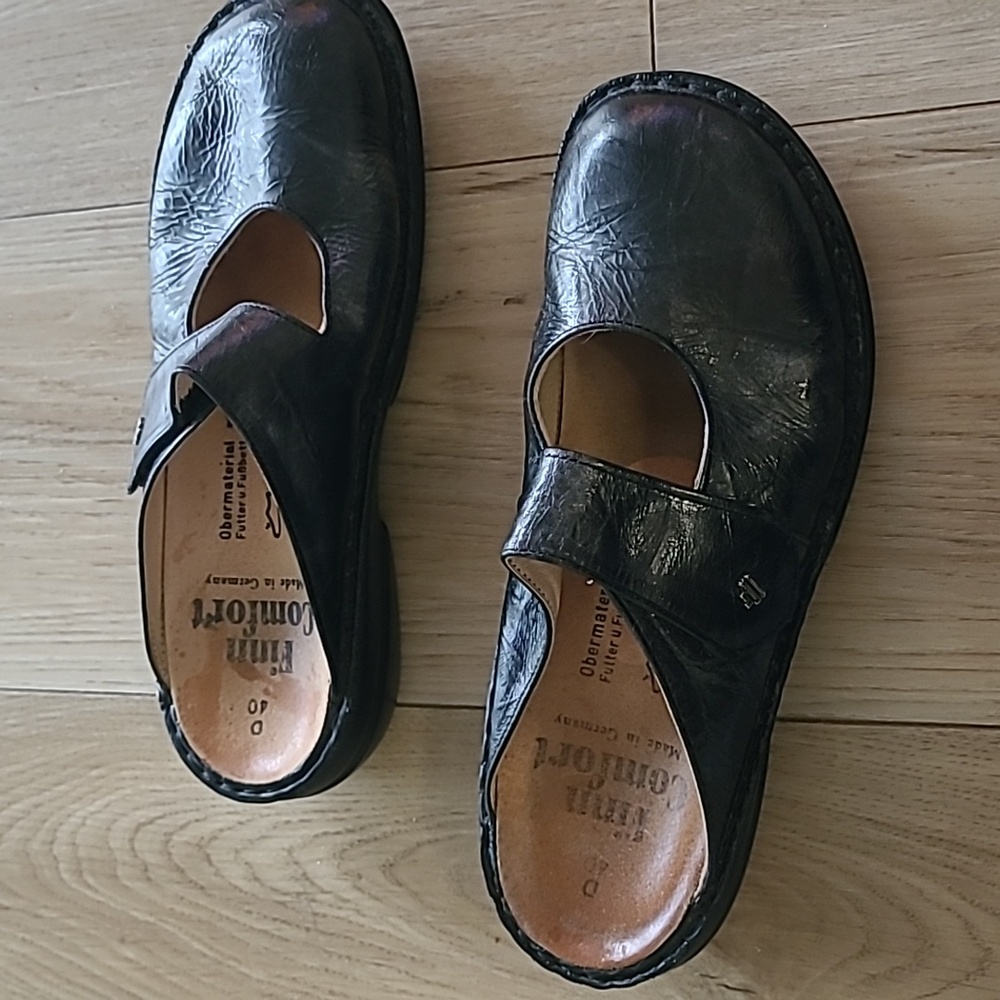 Finn Comfort Black Leather Womens Clogs Size 40/9